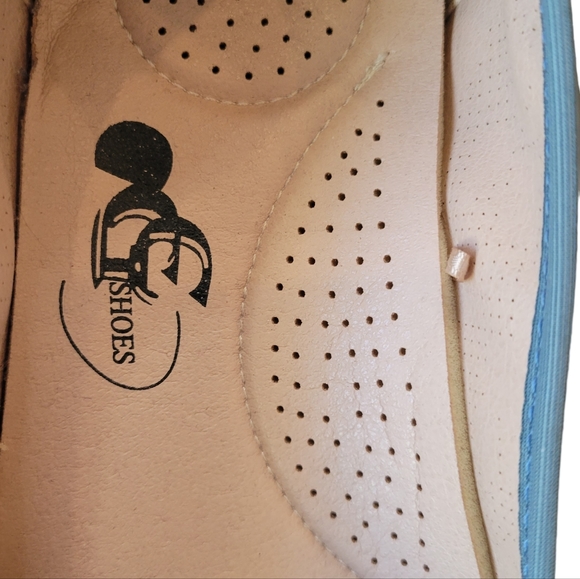 Good Choice Women Kiana Slip On Blue Solid Casual Round Toe Flat Heel 9W - Picture 10 of 12